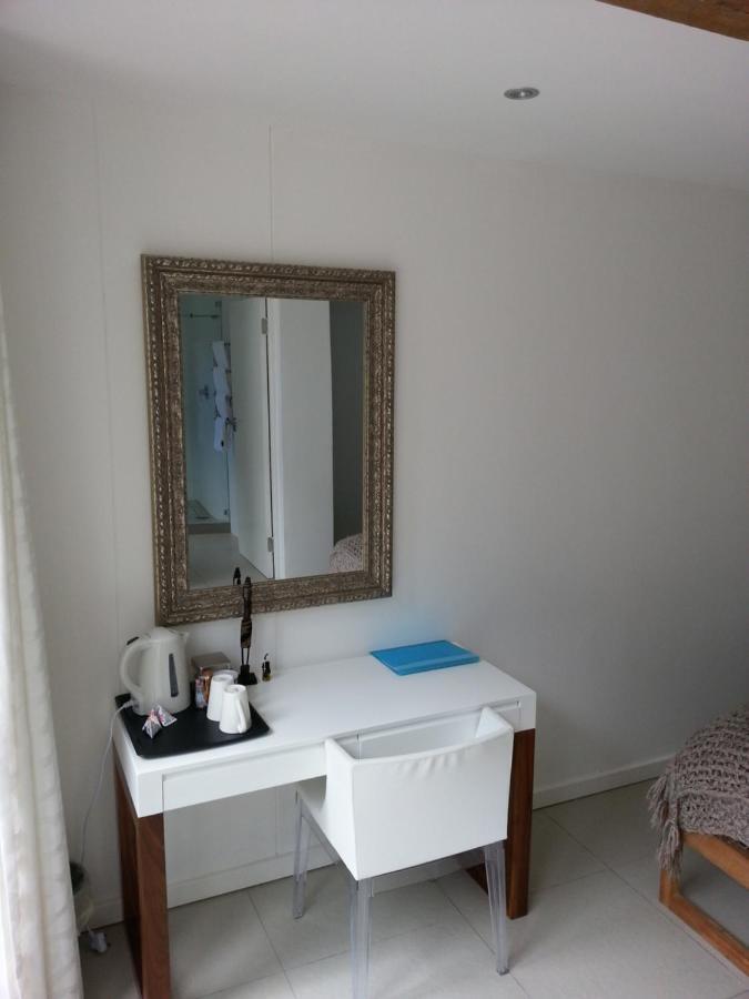 Lemon Tree Cottage เคปทาวน์ ภายนอก รูปภาพ